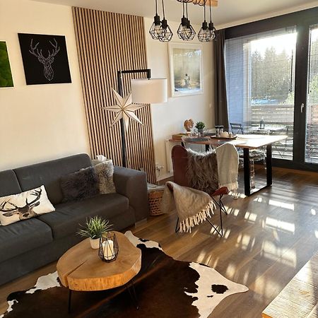 U Jelena Harrachov - Rodinny Apartman U Lesa S Garazi Экстерьер фото