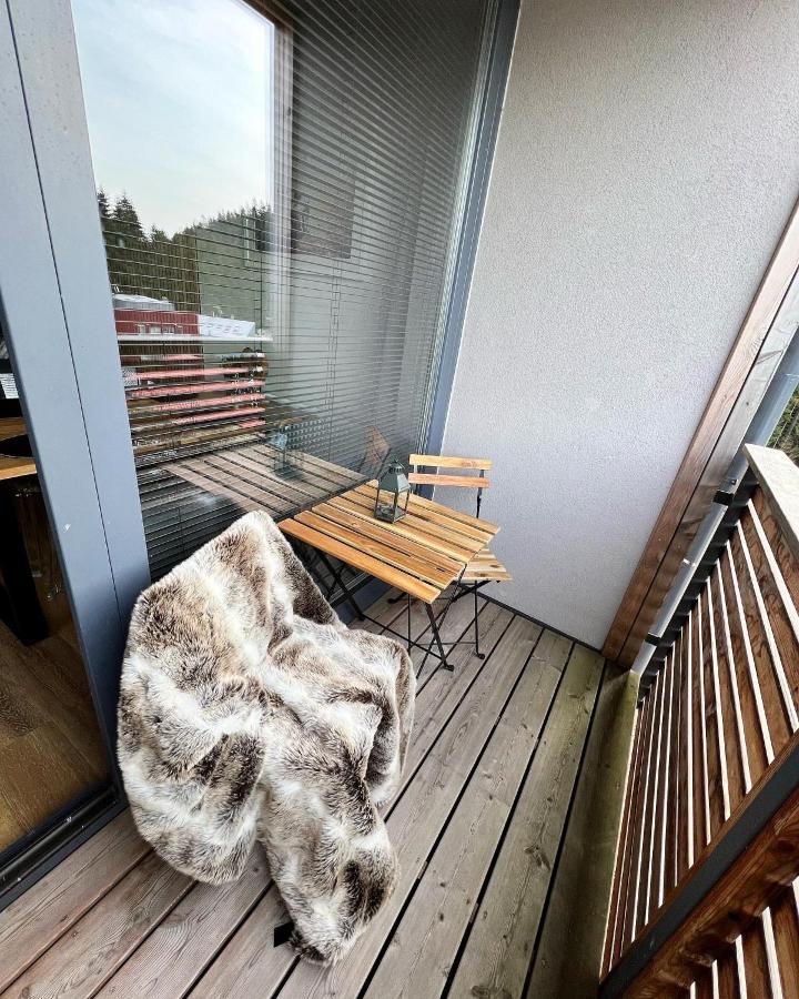 U Jelena Harrachov - Rodinny Apartman U Lesa S Garazi Экстерьер фото
